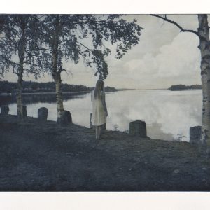 Teoskuva: Isomaa Eeva-Liisa - Tyttö sillalla